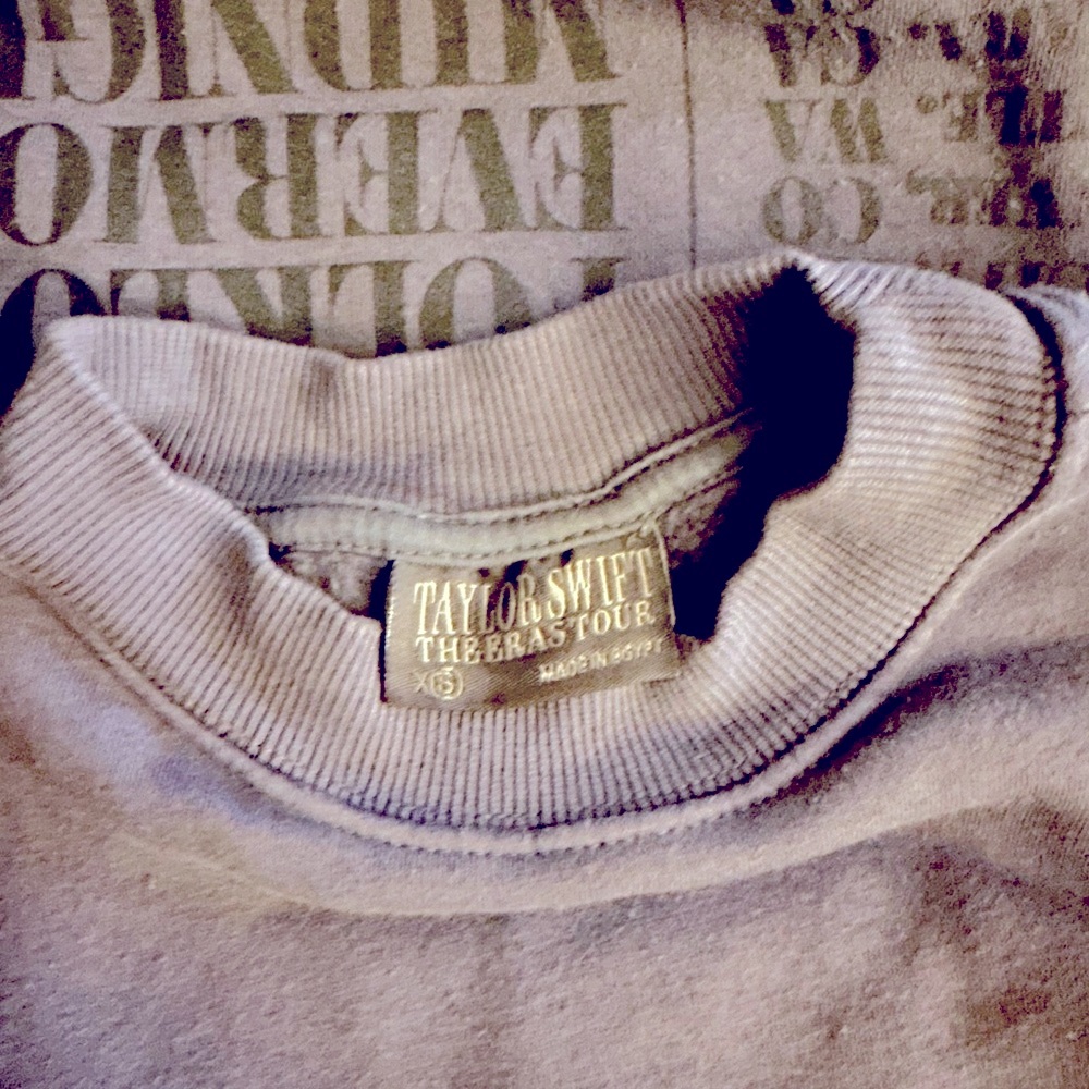 Eras Tour Blue Crewneck Exclusive Show Only Merch Taylor Swift - Picture 3 of 4